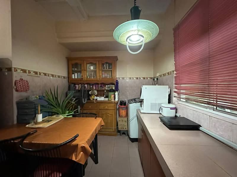 Rumah Teres 2 Tingkat untuk Dijual di Seksyen 1 Bandar Baru Bangi (Bandar Baru Bangi) - Zul Hasif - Kitchen - PropertyGuru.com.my