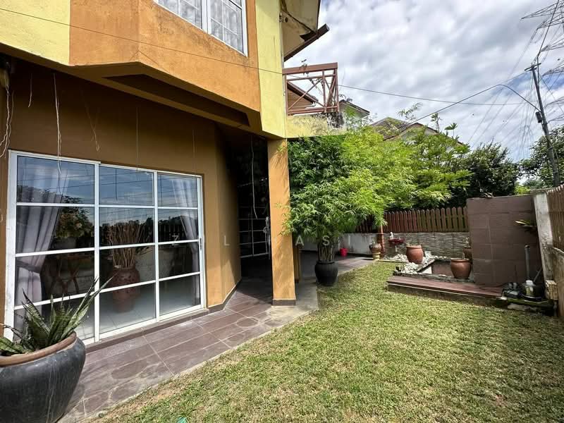 Rumah Teres 2 Tingkat untuk Dijual di Seksyen 1 Bandar Baru Bangi (Bandar Baru Bangi) - Zul Hasif - Exterior - PropertyGuru.com.my