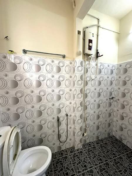 Rumah Teres 2 Tingkat untuk Dijual di Seksyen 1 Bandar Baru Bangi (Bandar Baru Bangi) - Zul Hasif - Bathroom - PropertyGuru.com.my