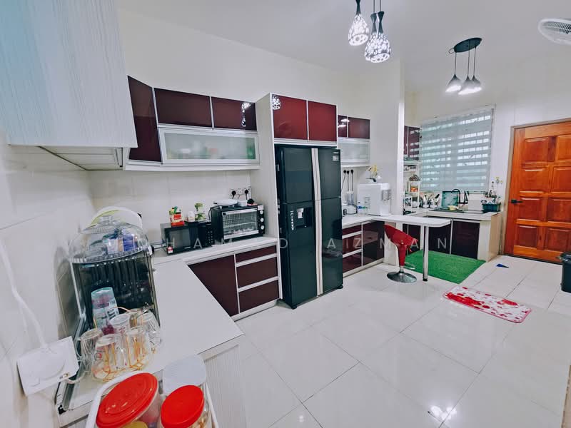 Rumah Teres untuk Dijual di Taman Selayang Permata (Batu Caves) - Mohamad Azman - Kitchen - PropertyGuru.com.my