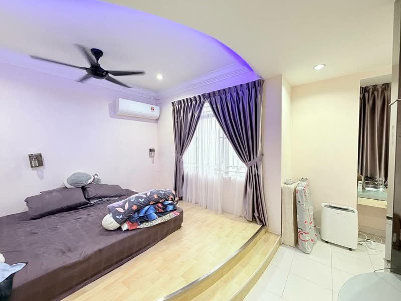 1-storey Terraced House for Sale in Cheras (Selangor) - Hanif Hanz - Bedroom - PropertyGuru.com.my