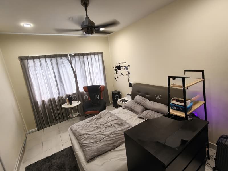 Service Residence for Sale at Koi Kinrara - Moon Chiew - Bedroom - PropertyGuru.com.my