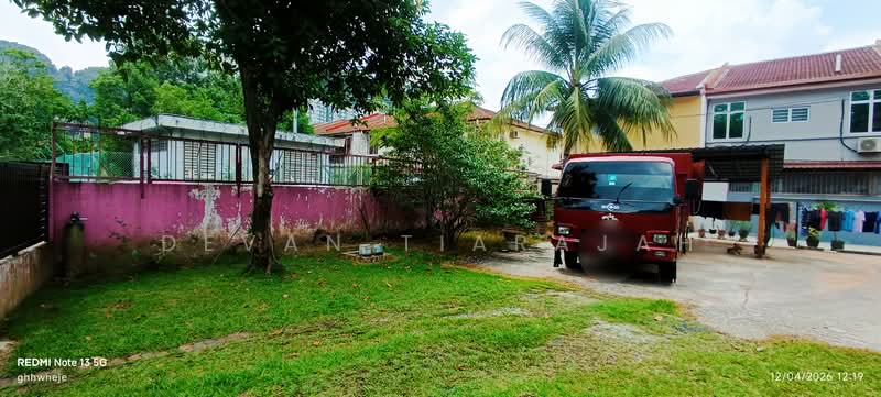 2-storey Terraced House for Sale in Taman Suria Selayang (Selayang) - Devan Tiarajah - Exterior - PropertyGuru.com.my