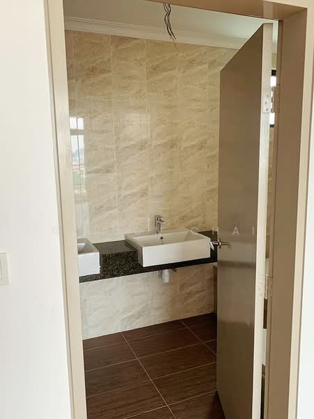 Condominium for Sale at Laguna Heights (Bukit Laguna) - Gordon Chai - Bathroom - PropertyGuru.com.my