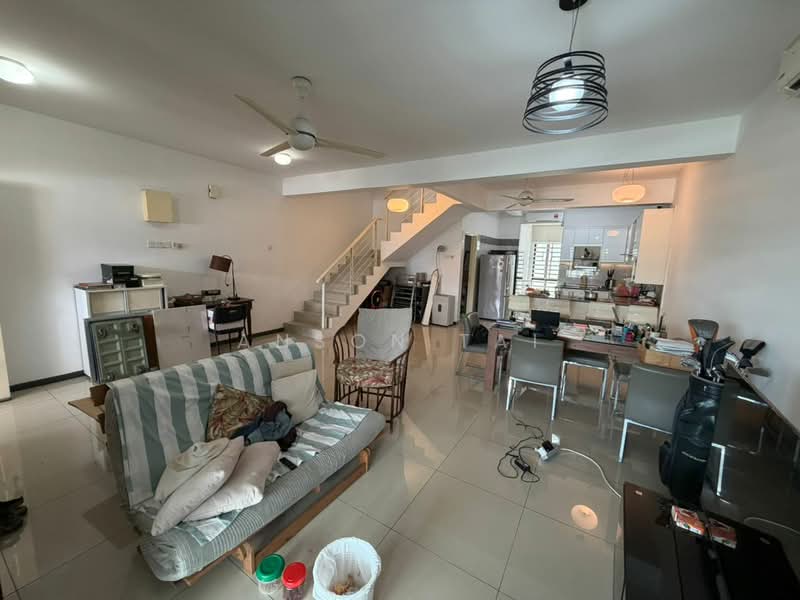 3-storey Terraced House for Sale in George Town (Penang) - Anson Tai - Living Room - PropertyGuru.com.my