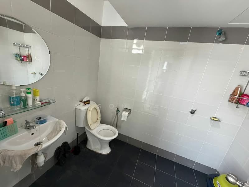 3-storey Terraced House for Sale in George Town (Penang) - Anson Tai - Bathroom - PropertyGuru.com.my