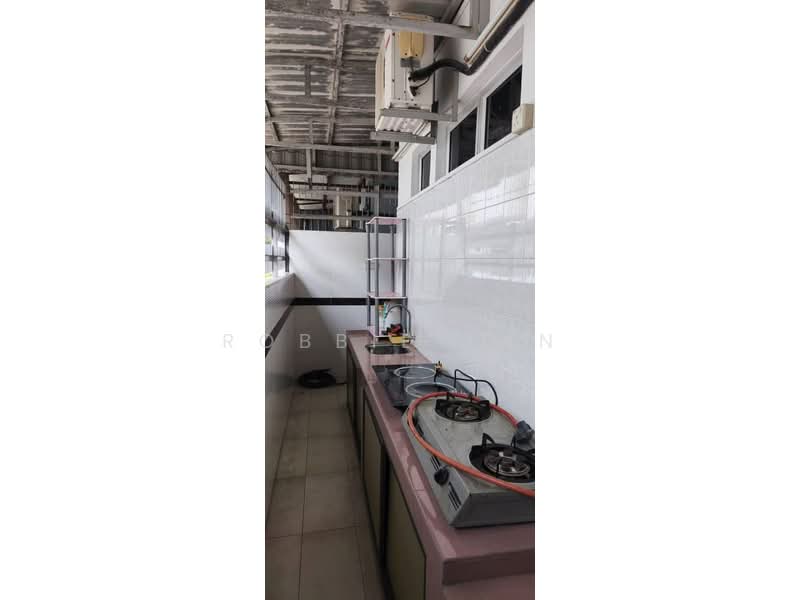 2-storey Terraced House for Rent in Taman Sri Intan (Johor Bahru) - Robbie Tan - Kitchen - PropertyGuru.com.my
