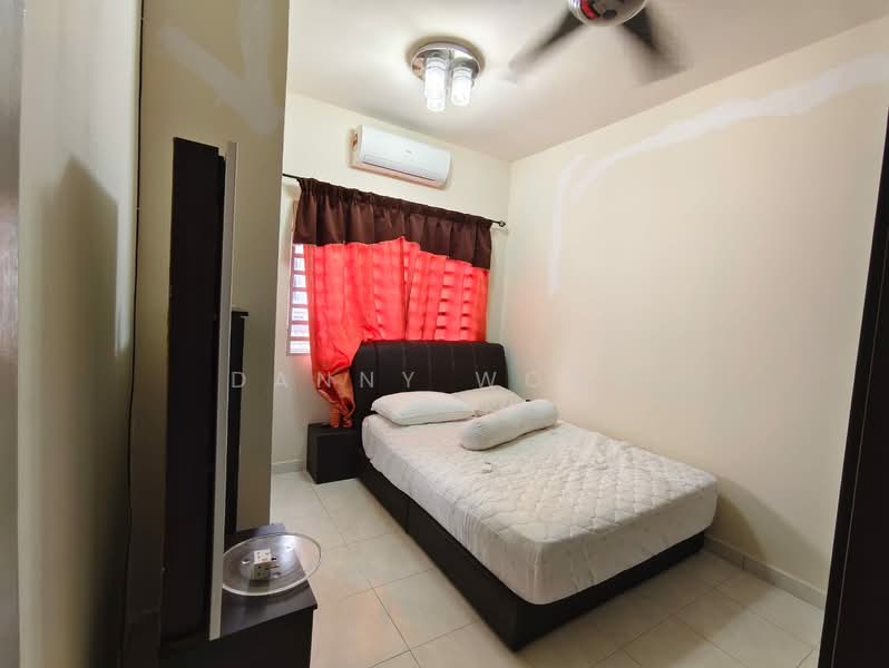 Rumah Teres 2 Tingkat untuk Dijual di Rawang (Selangor) - Danny Wong - Bedroom - PropertyGuru.com.my