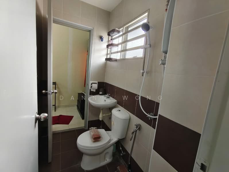 Rumah Teres 2 Tingkat untuk Dijual di Rawang (Selangor) - Danny Wong - Bathroom - PropertyGuru.com.my