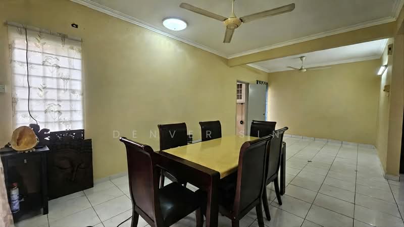 2-storey Terraced House for Sale in KL City Centre (Kuala Lumpur) - Denver Sin - Dining Room - PropertyGuru.com.my