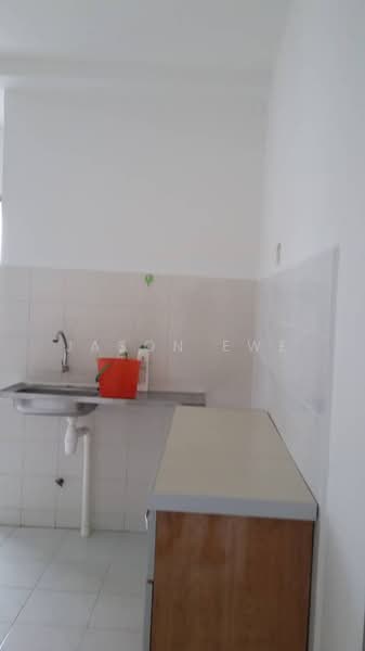 Apartment for Rent at Sri Ivori Apartment - Jason Ewe - Kitchen - PropertyGuru.com.my