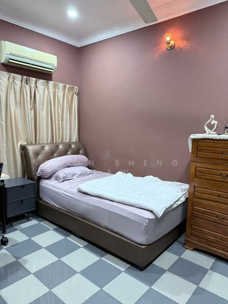 2-storey Terraced House for Sale in Taman Bukit Cheras (Cheras) - Soon Sheng Law - Bedroom - PropertyGuru.com.my