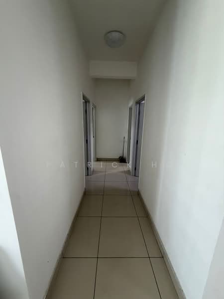Service Residence for Rent at Meridin Bayvue @ Sierra Perdana - Patrick Ho - Corridor - PropertyGuru.com.my