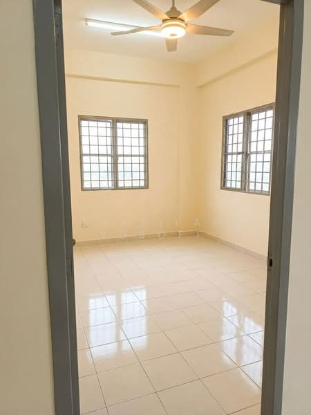 Apartment for Sale at Pangsapuri Sri Angkasa - Sharifah Yusoff - Interior - PropertyGuru.com.my