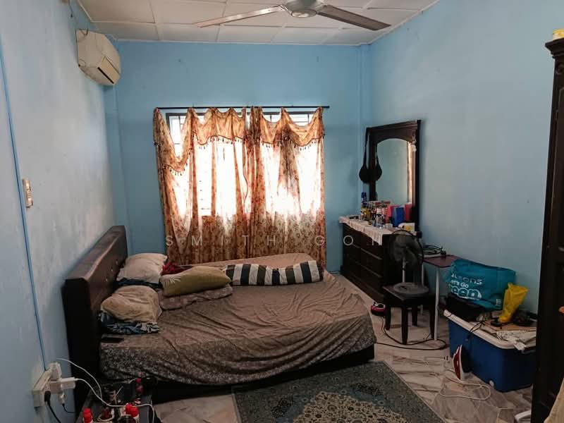 Apartment for Sale at Taman Desa Kempas - Smith Goh - Bedroom - PropertyGuru.com.my