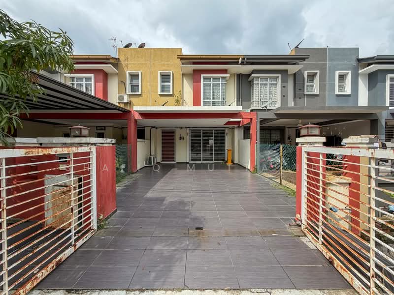 2-storey Terraced House for Sale in Bandar Parklands (Klang) - Shafiq Muttalib - Exterior - PropertyGuru.com.my