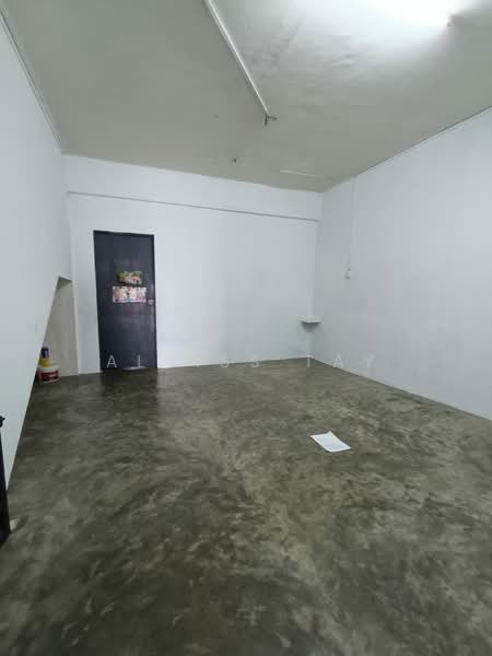 Shop / Office for Sale in Taman Senai Utama (Kulai) - Alviss Tay - Interior - PropertyGuru.com.my
