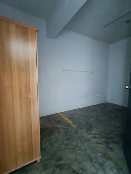 Shop / Office for Sale in Taman Senai Utama (Kulai) - Alviss Tay - Interior - PropertyGuru.com.my