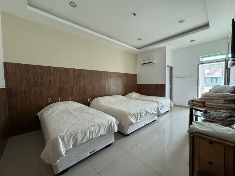 For Sale - Bercham Nova