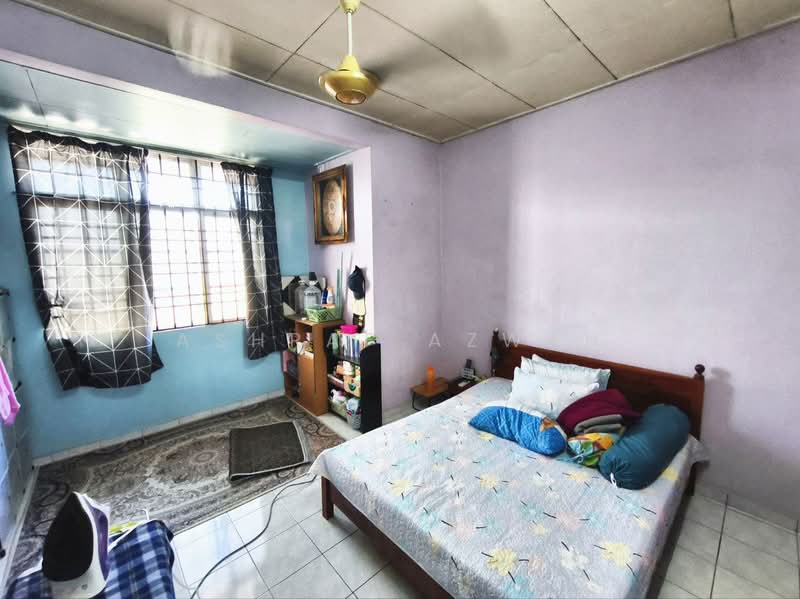 Rumah Teres 2 Tingkat untuk Dijual di Shah Alam (Selangor) - Ashraf Azwan - Bedroom - PropertyGuru.com.my