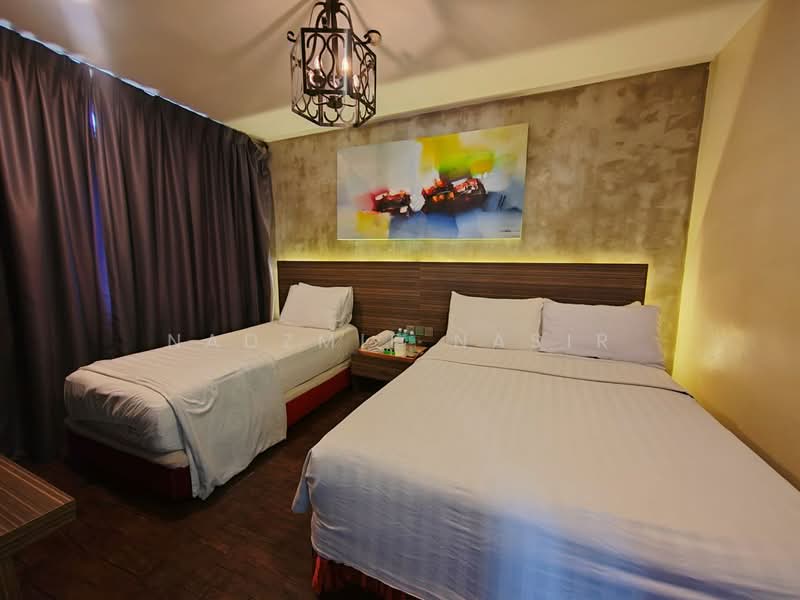 Hotel / Resort untuk Dijual di Kajang (Selangor) - Nadzmie Nasir - Bedroom - PropertyGuru.com.my