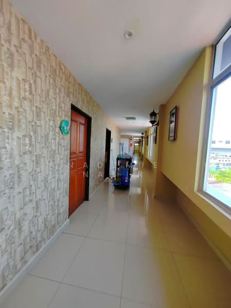 Hotel / Resort untuk Dijual di Kajang (Selangor) - Nadzmie Nasir - Corridor - PropertyGuru.com.my