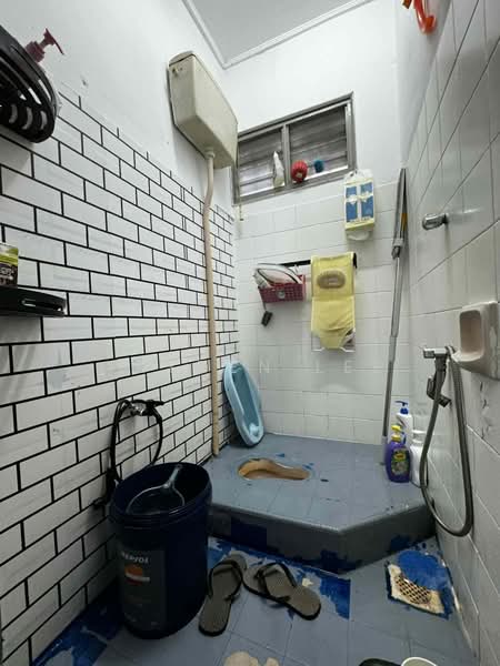2-storey Terraced House for Sale in Usj 12 (Subang Jaya) - Jayden Lee - Bathroom - PropertyGuru.com.my