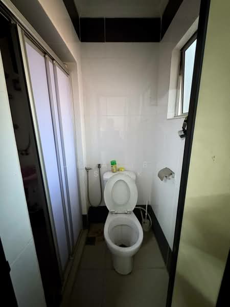 2-storey Terraced House for Sale in Taman Melawati (Ulu Kelang) - Nur Adibah Ishak - Bathroom - PropertyGuru.com.my
