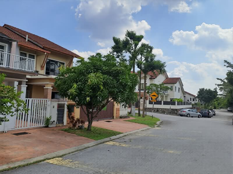 Rumah Teres 2 Tingkat untuk Dijual di Bandar Kinrara (Selangor) - Hannee Tay - Exterior - PropertyGuru.com.my