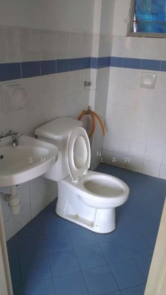 Condominium for Sale at Sri Hijau - Soon Sheng Law - Bathroom - PropertyGuru.com.my