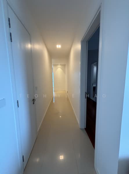 Condominium for Sale at Pavilion Hilltop - Teoh Yie Hao - Corridor - PropertyGuru.com.my
