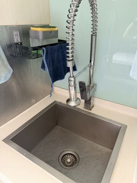 Service Residence for Sale at Eve Suite / NZX Square - Nick Chan - Bigger kitchen sink - PropertyGuru.com.my