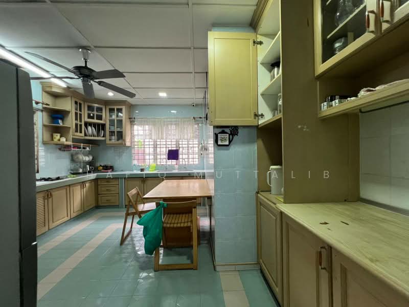 1.5-storey Terraced House for Sale in Usj 6 (Subang Jaya) - Shafiq Muttalib - Kitchen - PropertyGuru.com.my