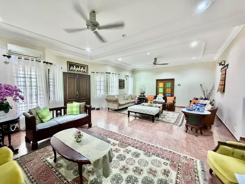 Bungalow for Sale in SS1 (Petaling Jaya) - Fazie Noor - Living Room - PropertyGuru.com.my