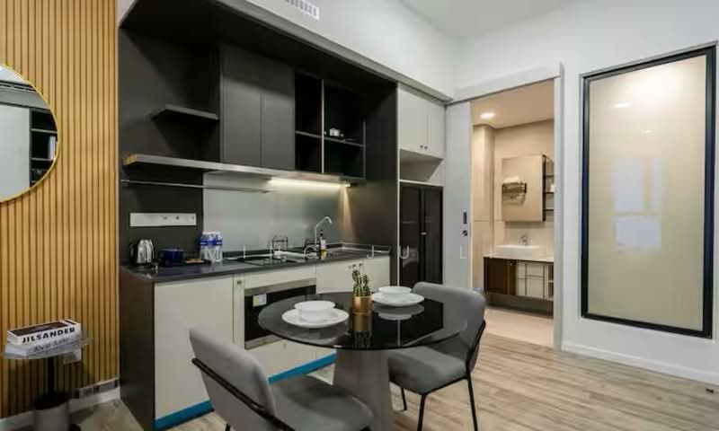 Service Residence for Rent at Millerz Square Serviced Residence - Ming Ju Li - Kitchen - PropertyGuru.com.my
