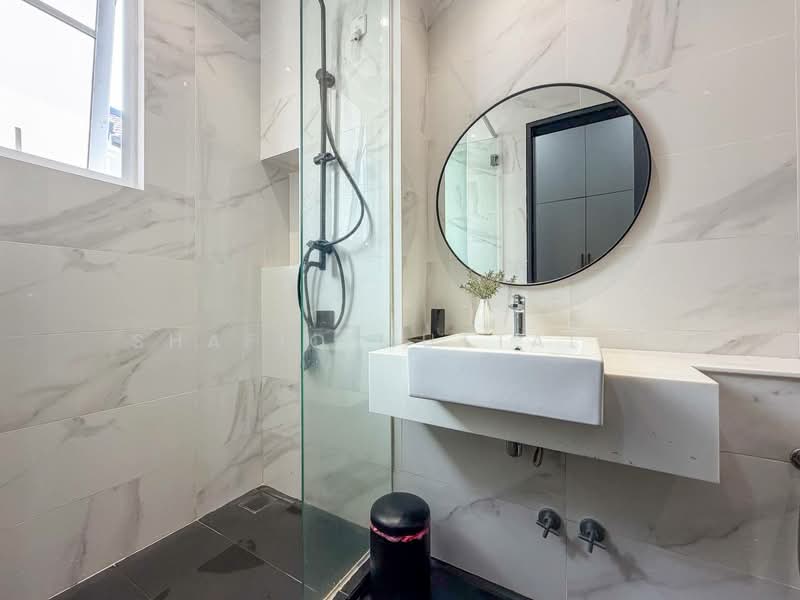 Semi-Detached House for Sale in Eco Majestic (Semenyih) - Shafiq Muttalib - Bathroom - PropertyGuru.com.my