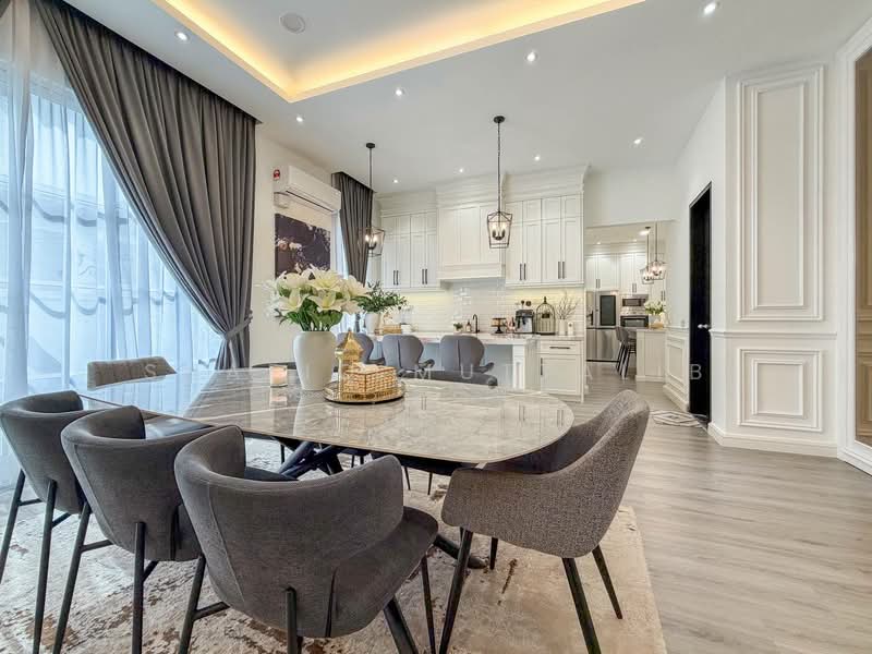 Semi-Detached House for Sale in Eco Majestic (Semenyih) - Shafiq Muttalib - Dining Room - PropertyGuru.com.my