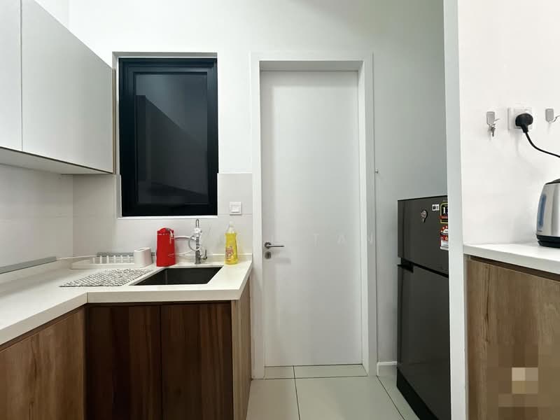 Service Residence for Rent at Le Pavillion - Fendi tan - Kitchen - PropertyGuru.com.my