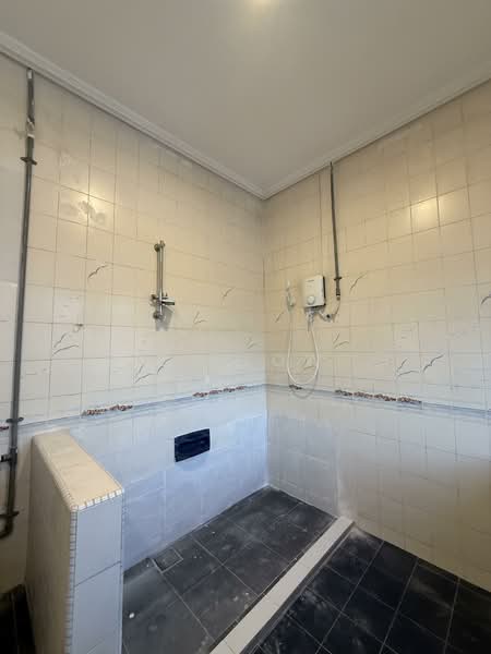 2.5-storey Terraced House for Rent in Taman Desa (Kuala Lumpur) - CY Low - Bathroom - PropertyGuru.com.my