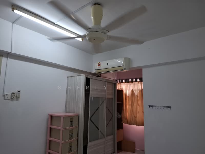 Apartment for Sale at Pangsapuri Lestari - Sherly Lee - Interior - PropertyGuru.com.my