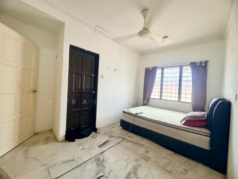 2-storey Terraced House for Sale in Taman Rakan (Kajang) - Noraini Dahan - PropertyGuru.com.my