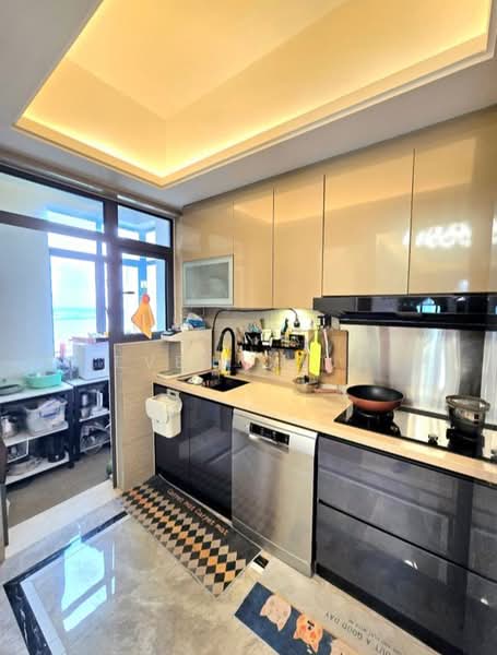 Service Residence for Sale at R&F Princess Cove Phase 1 - Even Chun - Kitchen - PropertyGuru.com.my