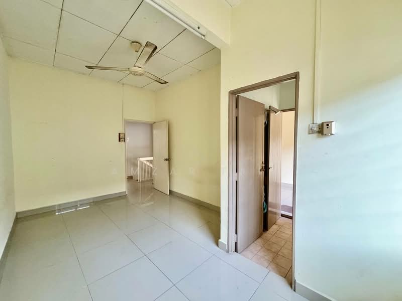 2-storey Terraced House for Sale in Kelana Jaya (Petaling Jaya) - Amzar Faiz - Interior - PropertyGuru.com.my