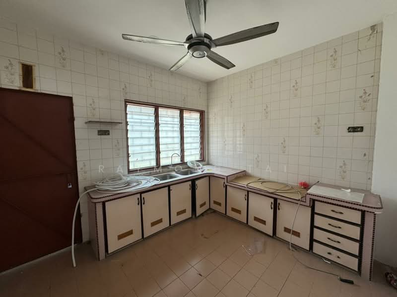 Kedai untuk Dijual di Raja Uda (Butterworth) - Raymond Tai - PropertyGuru.com.my