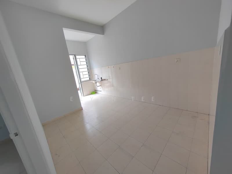 Rumah Teres untuk Dijual di Bukit Mertajam (Penang) - Elynn Tee - Kitchen - PropertyGuru.com.my
