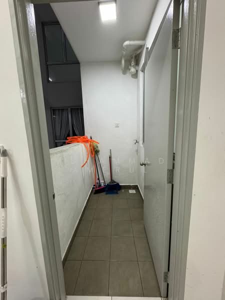 Apartment for Rent at Vista Hijauan - Muhammad Amerul - Corridor - PropertyGuru.com.my