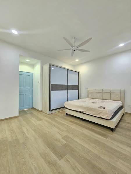 Rumah Teres 2 Tingkat untuk Dijual di Taman Desa Jaya (Johor Bahru) - Alviss Tay - Bedroom - PropertyGuru.com.my