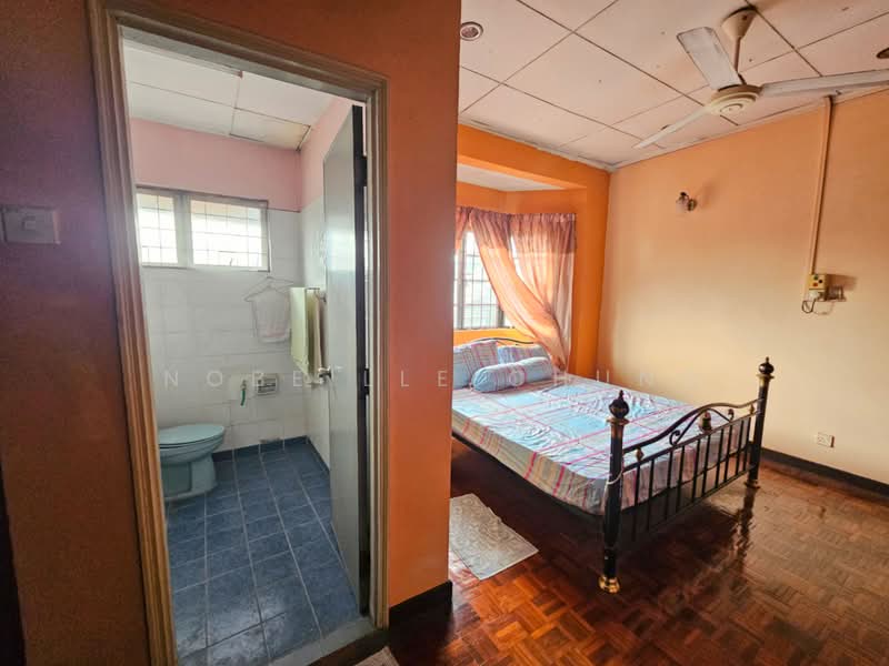 Rumah Teres 2 Tingkat untuk Dijual di Usj 11 (Subang Jaya) - Nobeille Chung - Bedroom - PropertyGuru.com.my