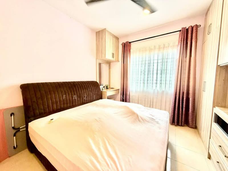 Kondominium untuk Dijual di Kristal Heights - Fazie Noor - Bedroom - PropertyGuru.com.my
