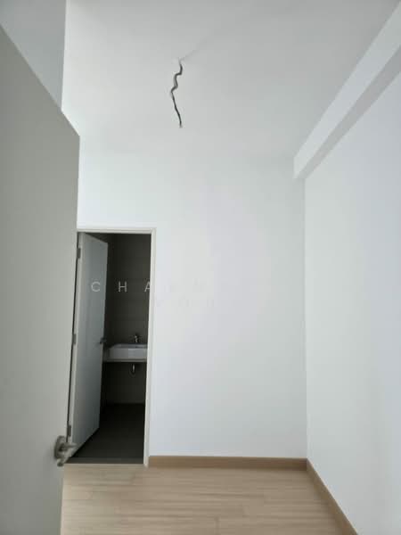 Condominium for Rent at Kuchai Sentral - Charmaine Wong - Bathroom - PropertyGuru.com.my